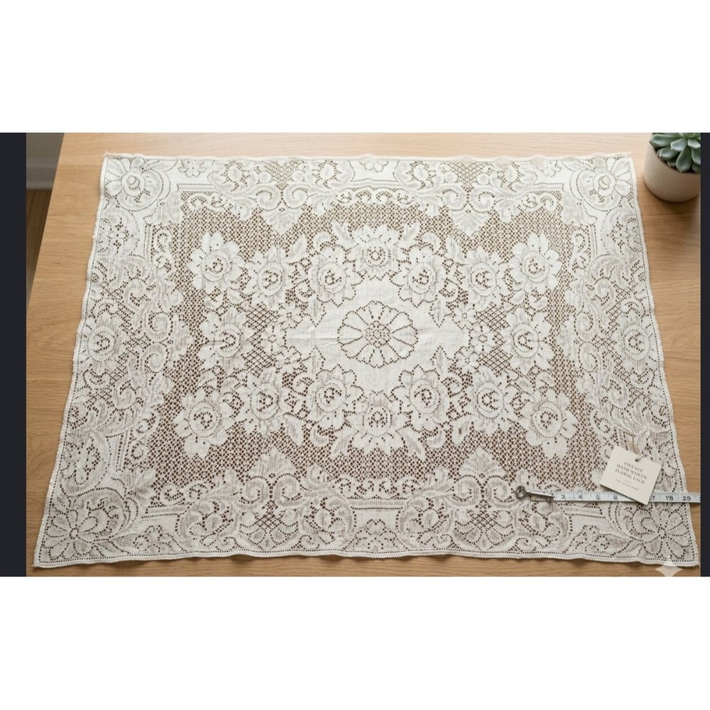 Vintage Handmade Floral Lace Tablecloth Off White Rectangular 56*48 Cottagecore